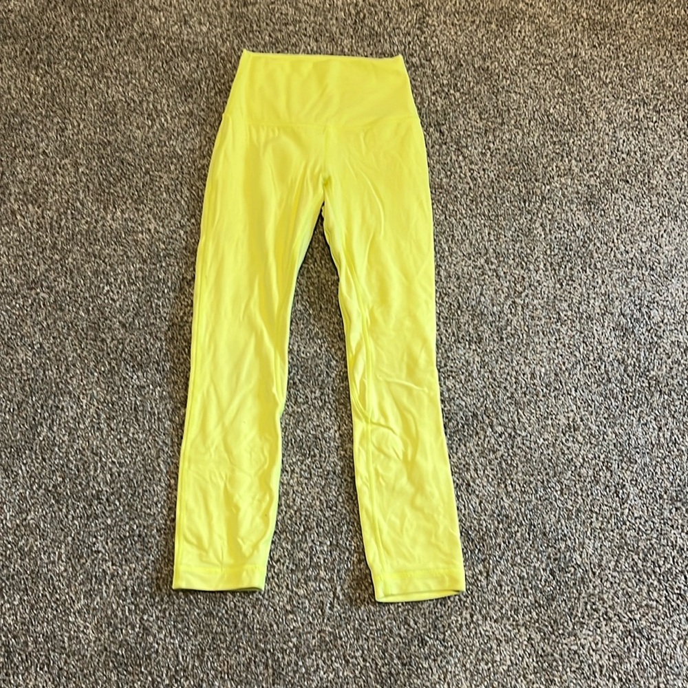 Neon yellow Lulu lemon leggings!